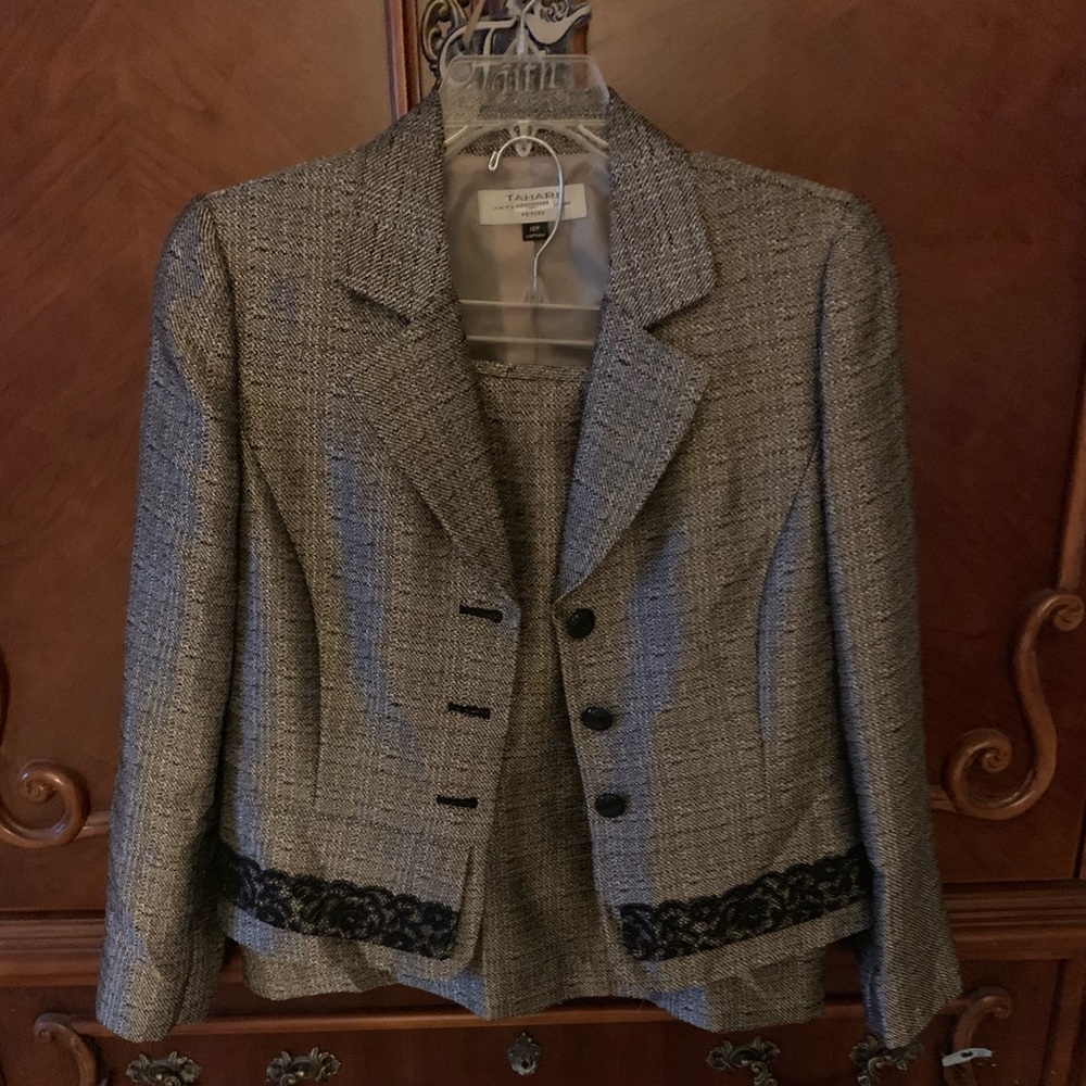 Women’s size 12p skirt suit by TAHARI